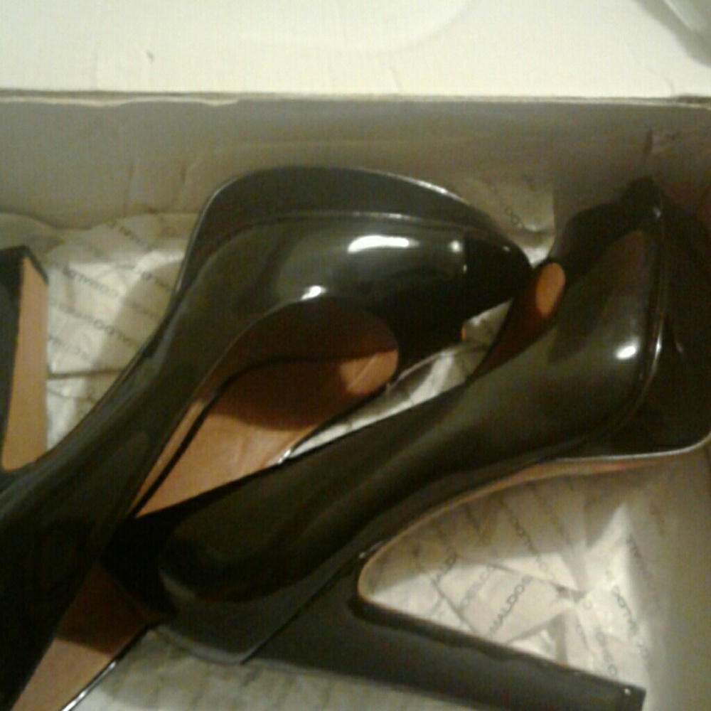 4 inch tall black and sexy
